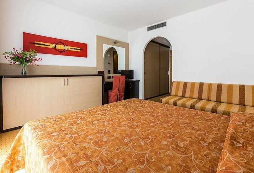 חדר משפחתי, Olympus