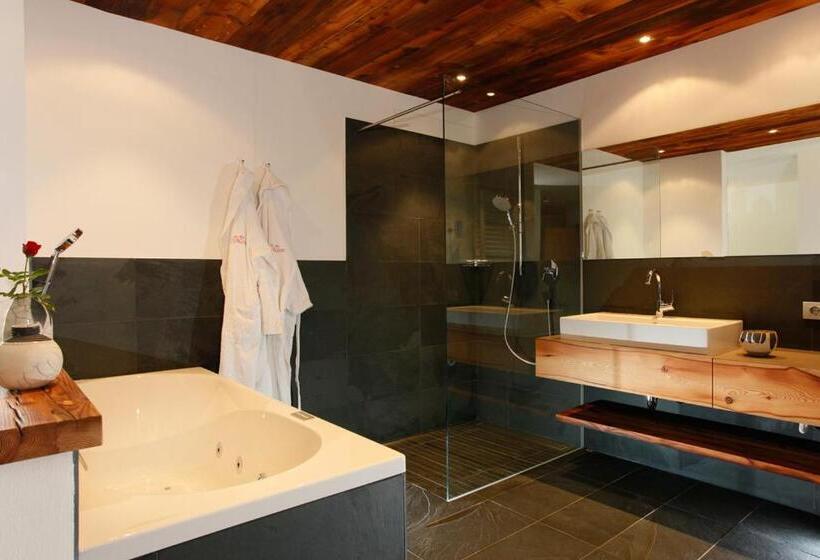 غرفة قياسية, Ratschingserhof