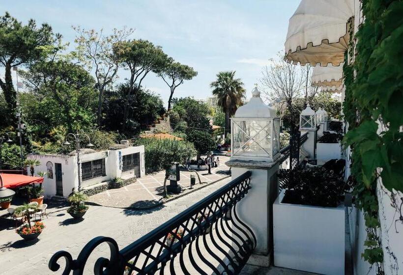 디럭스 룸 도시 전망, Relais Corte Degli Aragonesi