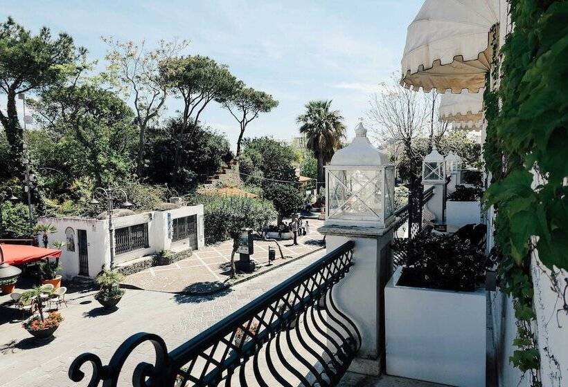 디럭스 룸, Relais Corte Degli Aragonesi