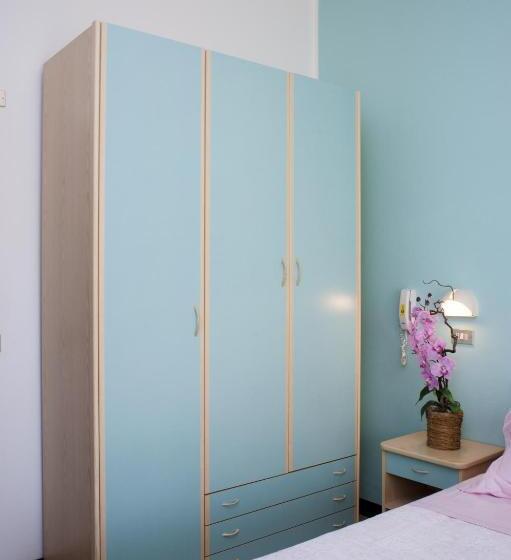 Quarto Estandar com Sacada, Solmar