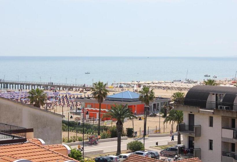 스탠다드 트리플 룸, Venezia Vasto