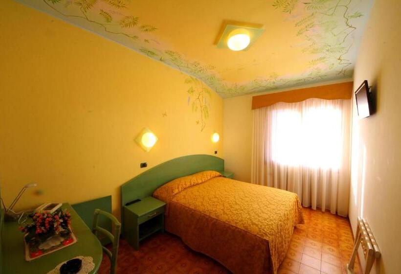 غرفة قياسية, La Favorita Apricale B&b & Ristorante