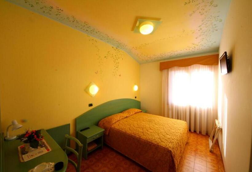 غرفة قياسية, La Favorita Apricale B&b & Ristorante