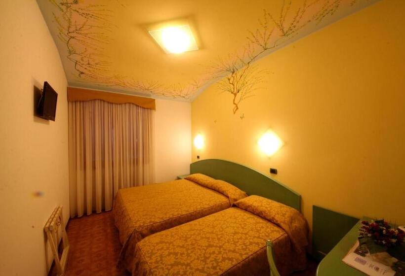 غرفة قياسية, La Favorita Apricale B&b & Ristorante