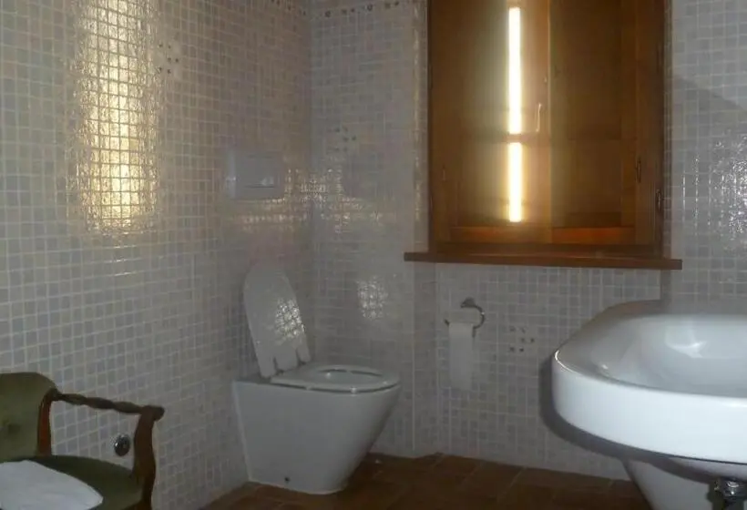 1ベッドルームアパートメントをつなぐ, Le Ginestre B & B