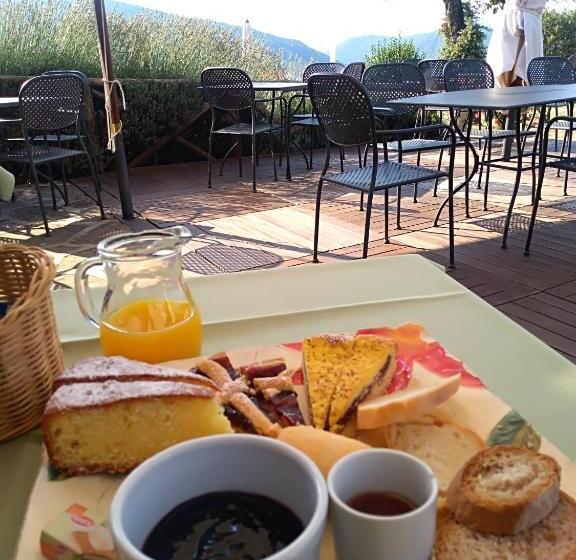 스탠다드 트리플 룸, Locanda Del Viandante B&b