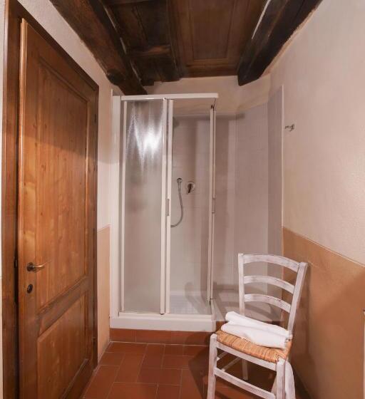 غرفة قياسية ثلاثية, Locanda Del Viandante B&b