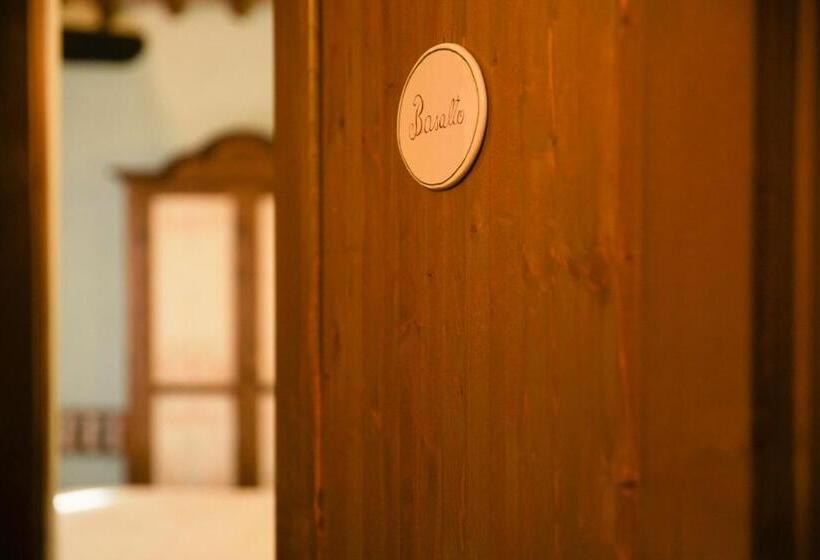 اتاق استاندارد سه نفره, Locanda Del Viandante B&b