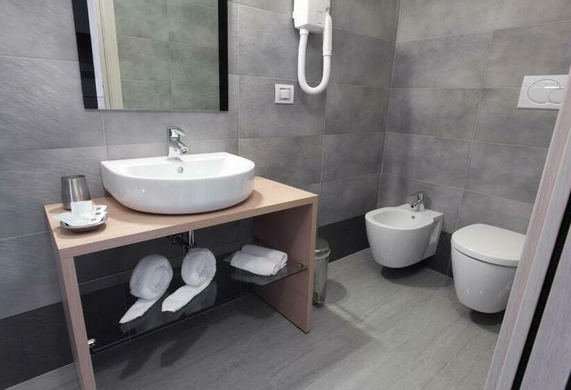 غرفة قياسية فردية, Motel Karibe