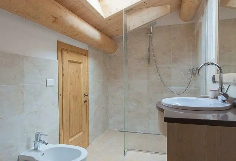 スタンダードルーム, Ongar Relax B&b