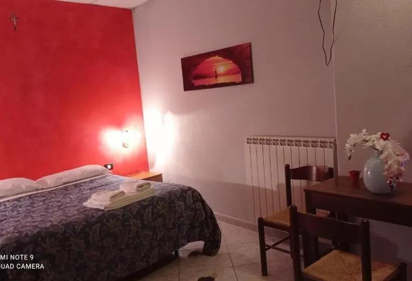 スタンダードトリプルルーム, Albergo B&b Antica Trattoria Bacco