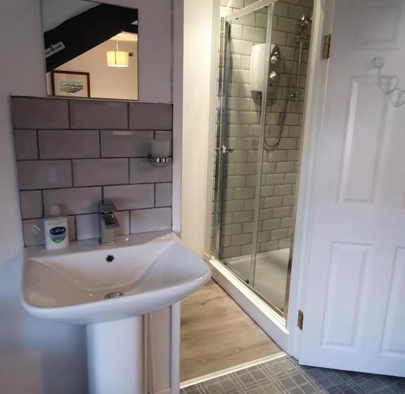 标准间, Beachcomber B&b