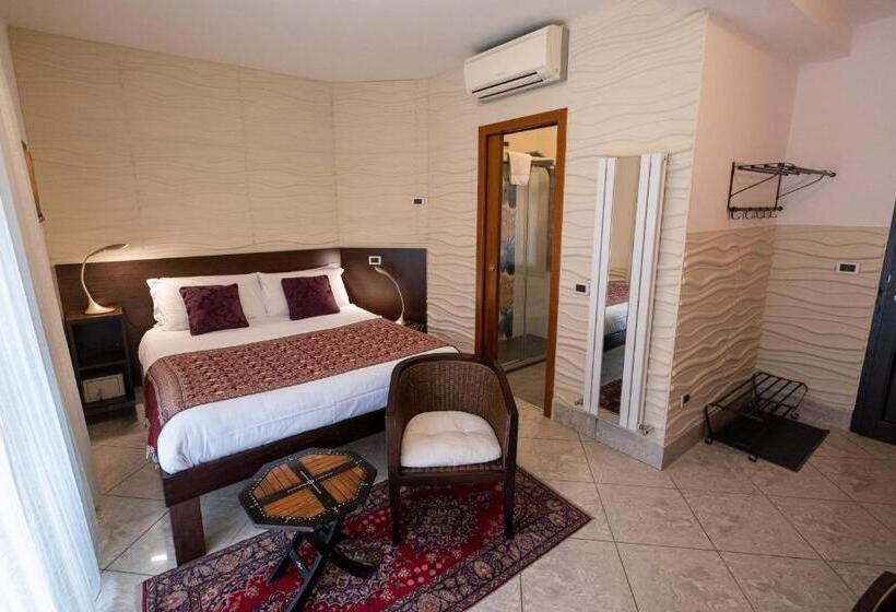 Quarto Estandar, Casa Di Carlo Goldoni   Dimora Storica