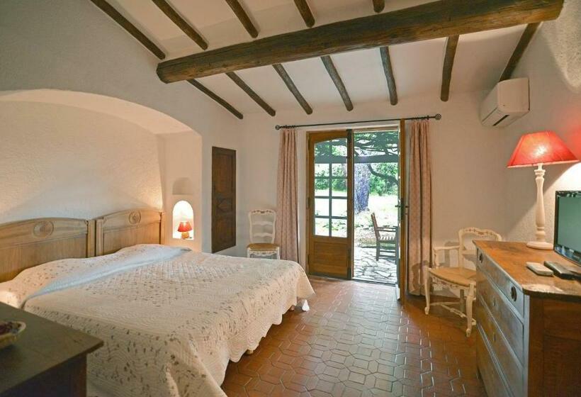 수피리어 룸, Leï Souco