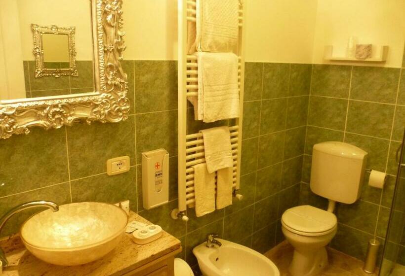 スタンダードルーム, Domus Langhe B&b