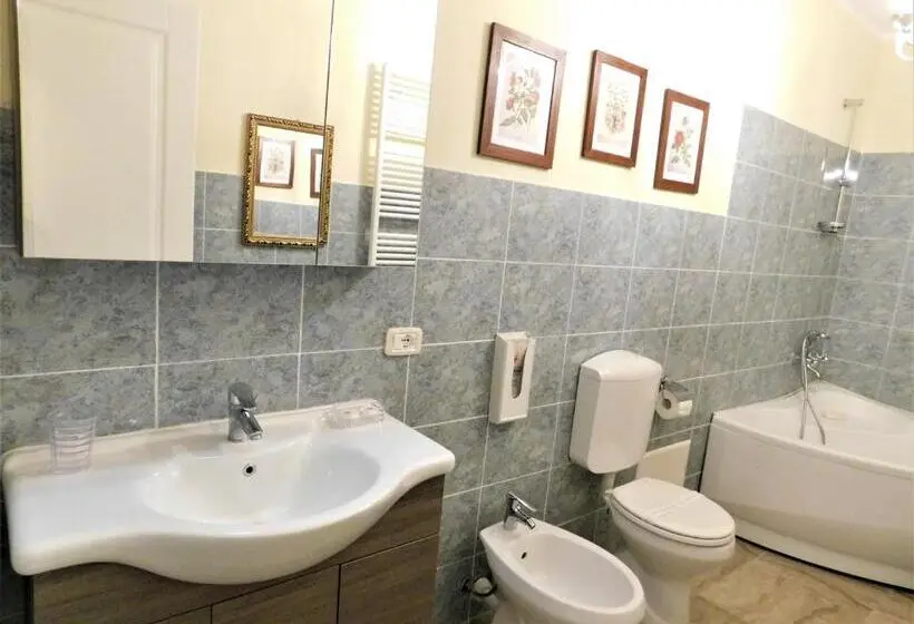 デラックスファミリールーム, Domus Langhe B&b