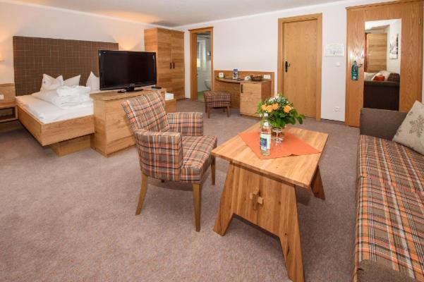 Comfort room with balcony, Alpengasthof Löwen