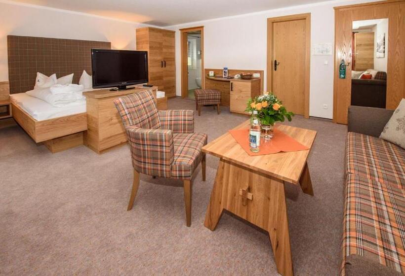 Comfort room with balcony, Alpengasthof Löwen