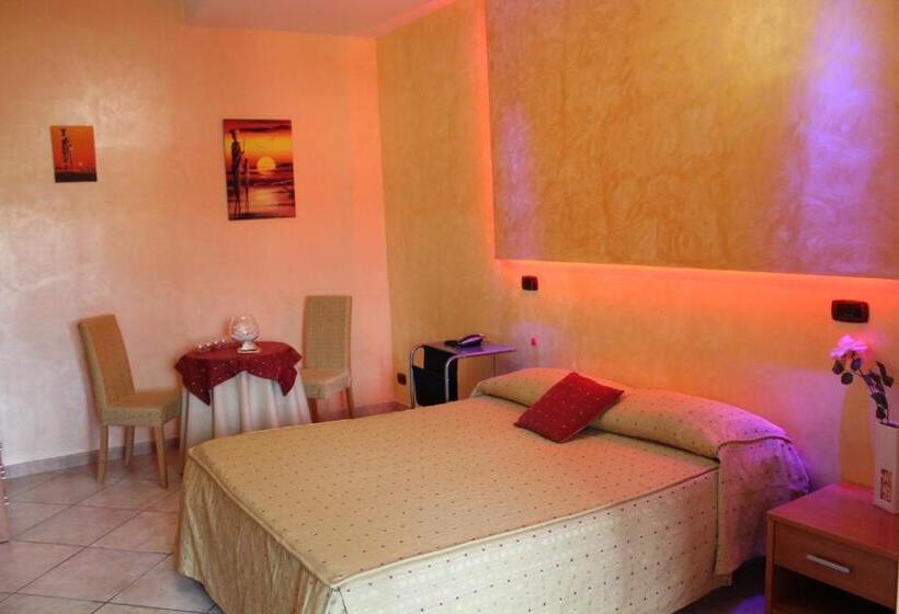 Номер Стандарт Трехместный, Il Giardino Degli Aranci