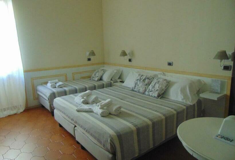 חדר סופריור לשלושה, L Antico Borgo Elena Noli