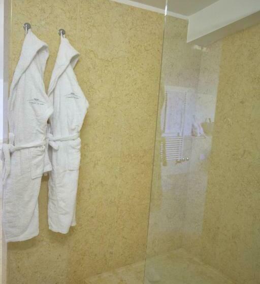 غرفة قياسية, La Dimora Del Baco