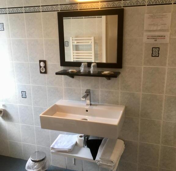 スタンダードルーム, Manexenea