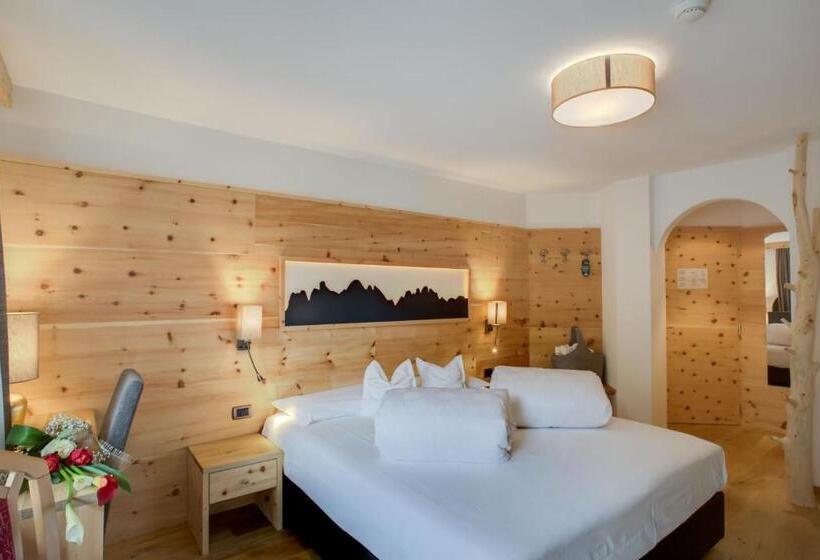 コンフォートトリプルルーム, Muliac