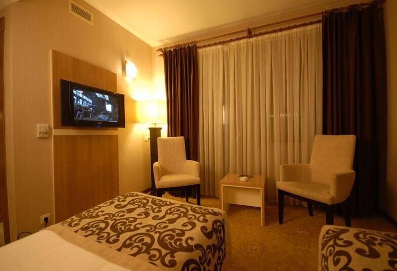 غرفة قياسية, Serace