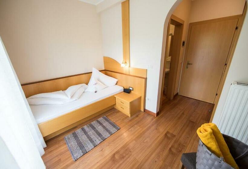 غرفة فردية مطلة على الحديقة, Waidmannhof