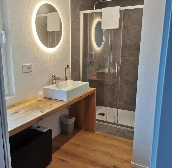 חדר סופריור, Zerbion