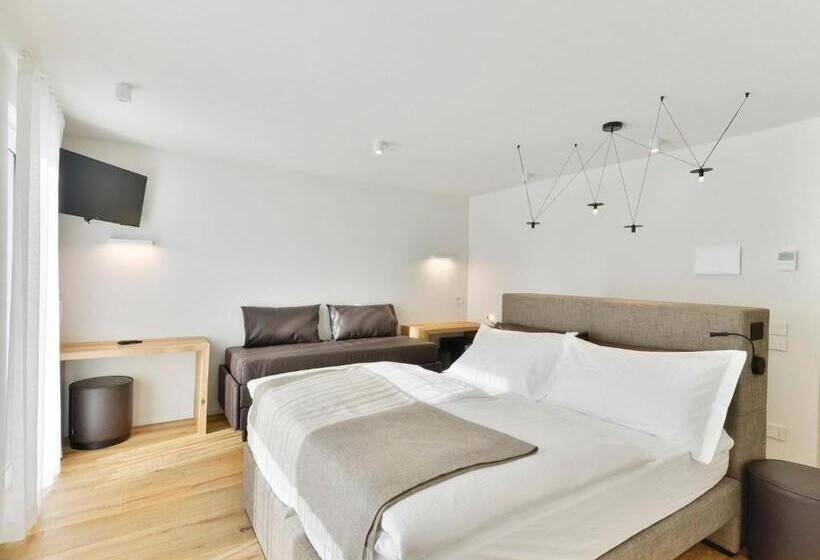 חדר סופריור, Zerbion