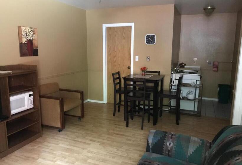 سوئیت 2 خوابه, Sunset Motel