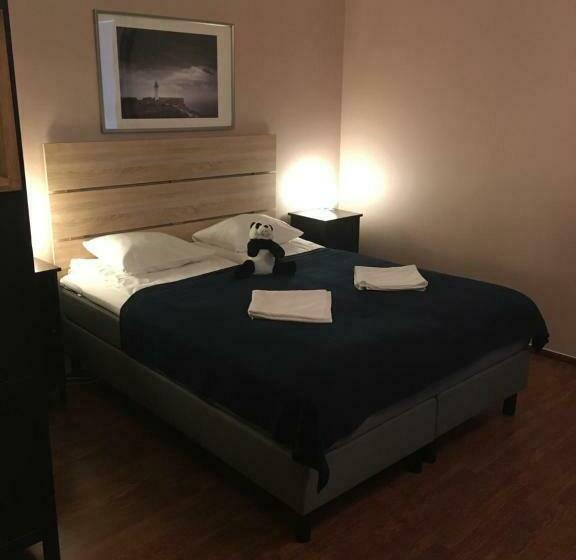 バス共有のスタンダードルーム, Viking Motel