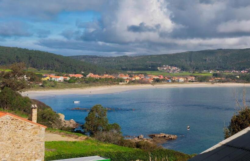 سرير فى غرفة مشتركه, Albergue   Hostel Oceanus Finisterre