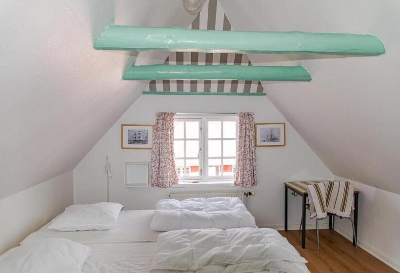 غرفة قياسية حمام مشترك, Poppelgaarden Rømø   Hostel