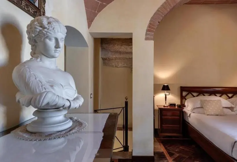 スーペリアールーム, Castello Delle Serre