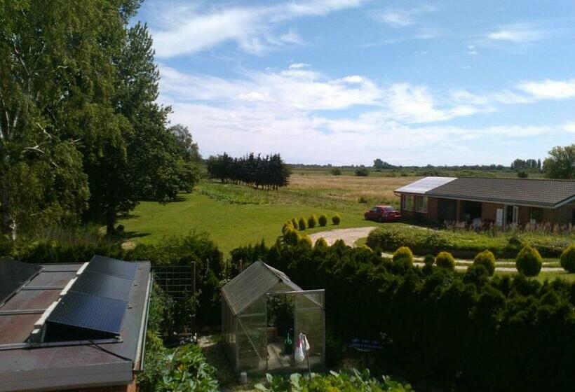 Номер Стандарт Вид на Сад, Bed And Breakfast Hasseloe