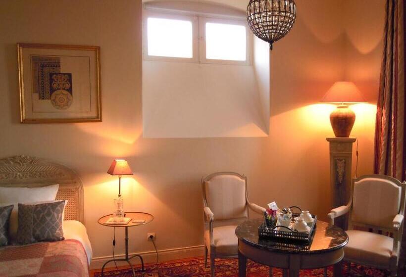 Люкс, Le Manoir De La Fieffe