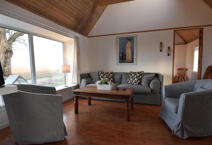 Семейный Номер Superior, Sunset Bed & No Breakfast