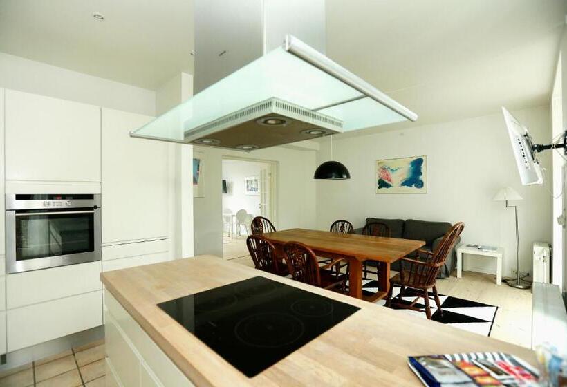 3ベッドルームアパートメント, 9 Små Hjem