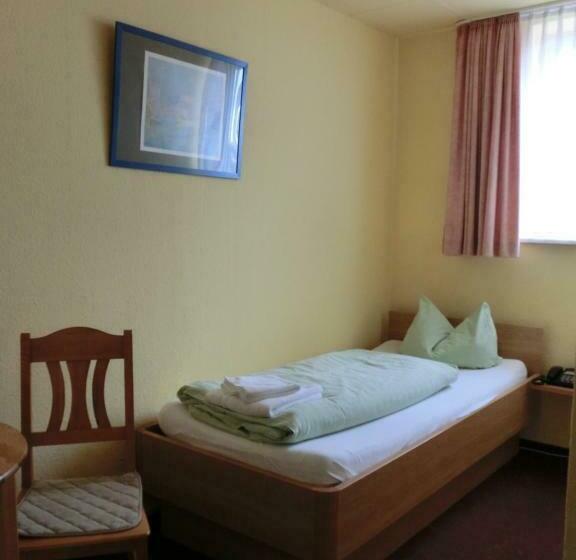 Номер Стандарт Индивидуальный, Am Kleinbahnhof