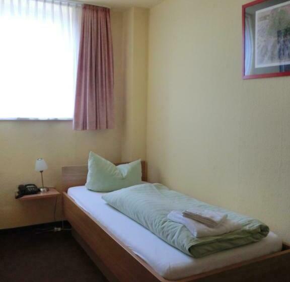 Номер Стандарт Индивидуальный, Am Kleinbahnhof