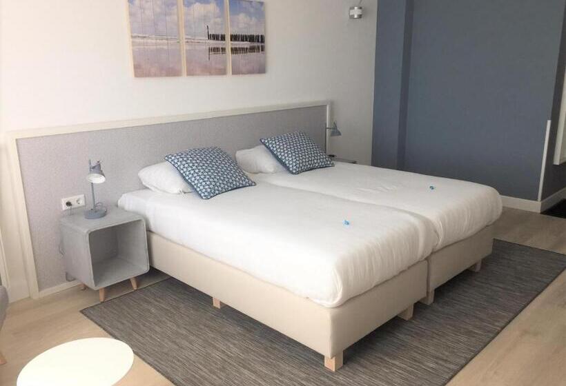 استودیوی استاندارد با چشمانداز شهر, Bosch En Zee