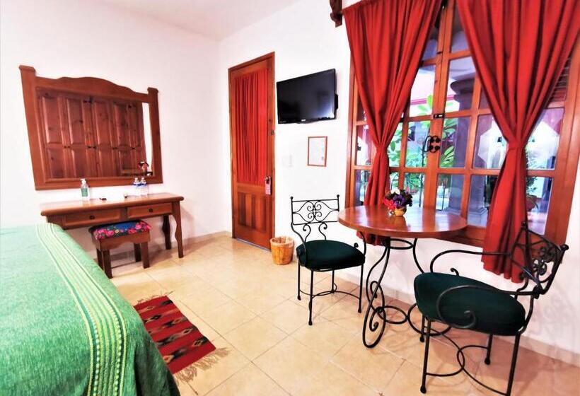 اتاق سوپریور با تخت بزرگ, Casa De La Tía Tere