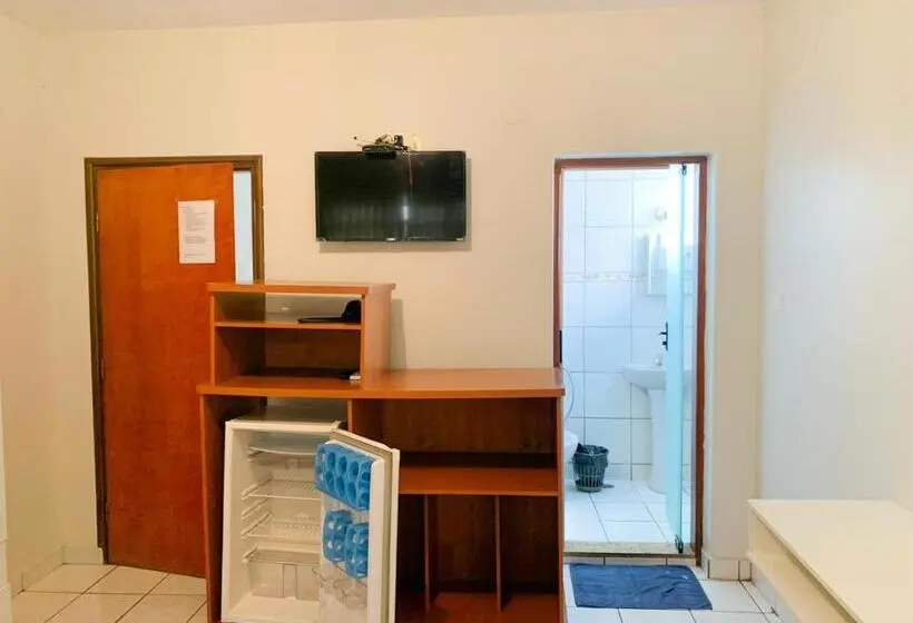 Standard Kolmen Hengen Huone, Central De Anápolis