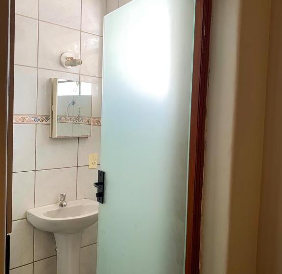 Номер Стандарт Трехместный, Central De Anápolis