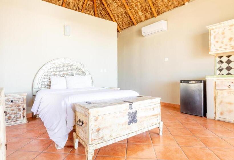 إستوديو قياسى مطل على البحر, Cerritos Surf Town   Beach Front Property