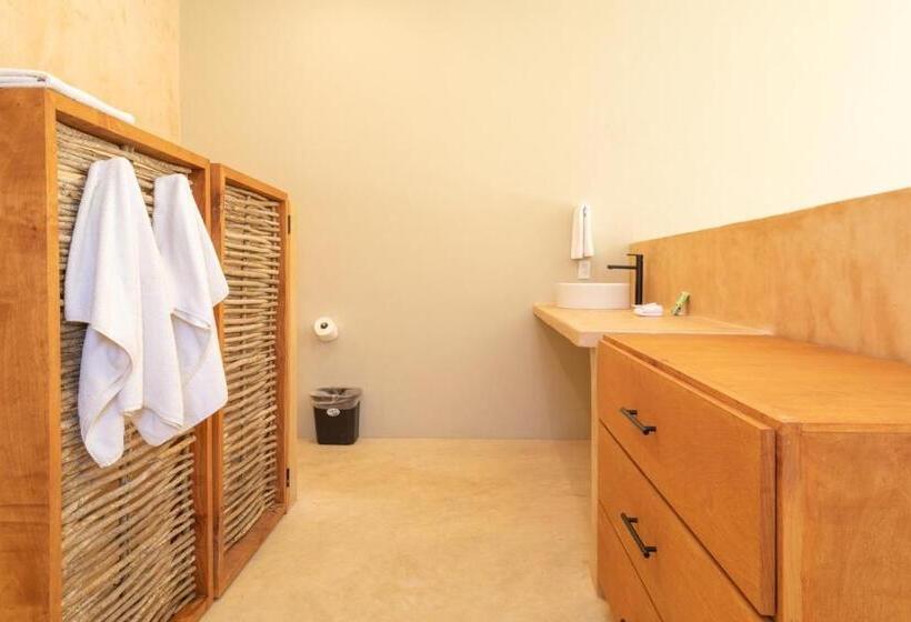 غرفة ديلوكس ذات إطلالة, Cerritos Surf Town   Beach Front Property