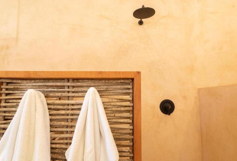 غرفة ديلوكس ذات إطلالة, Cerritos Surf Town   Beach Front Property